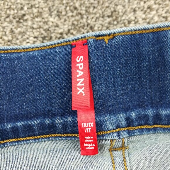 Spanx Jeans Flare Vintage Indigo Blue High Rise Size 1X 20456R - Picture 4 of 12